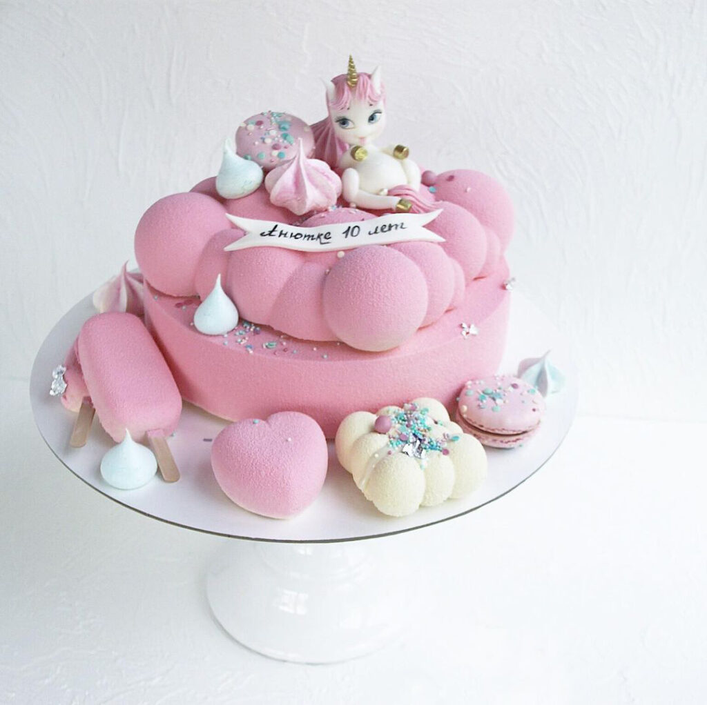 Мусовий торт на день народження дівчинки Муссовый торт на день рождения девочки