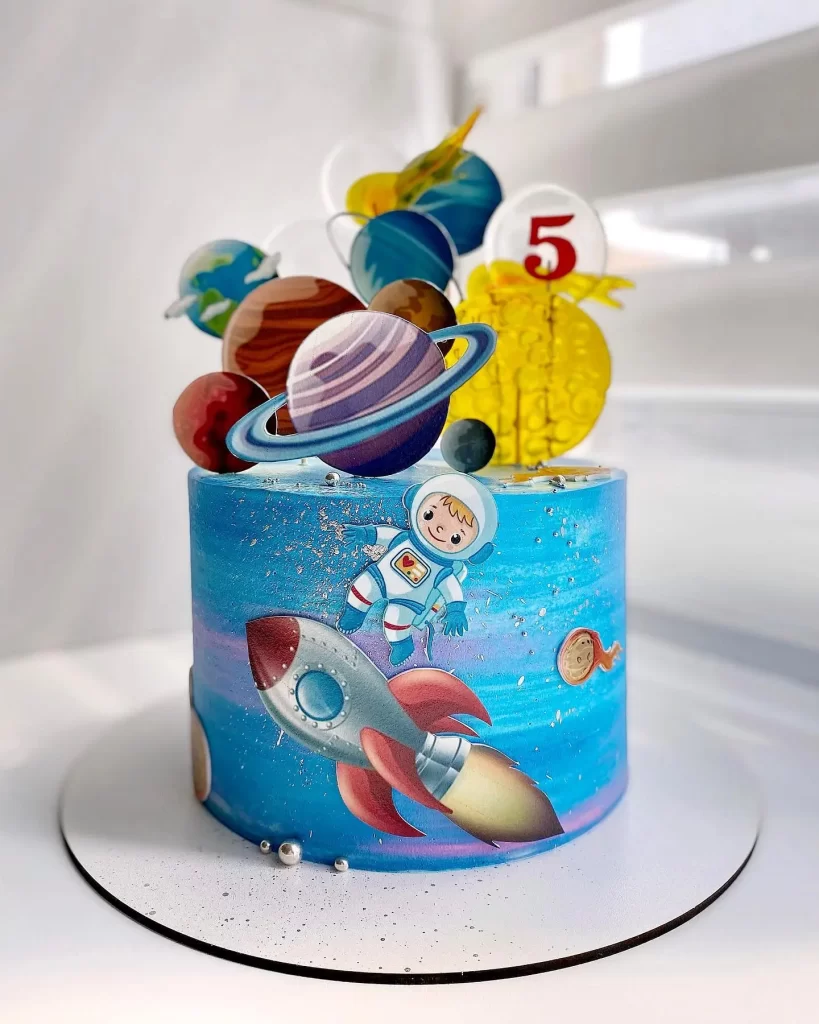 Торт для майбутнього космонавта Торт для будущего космонавта
