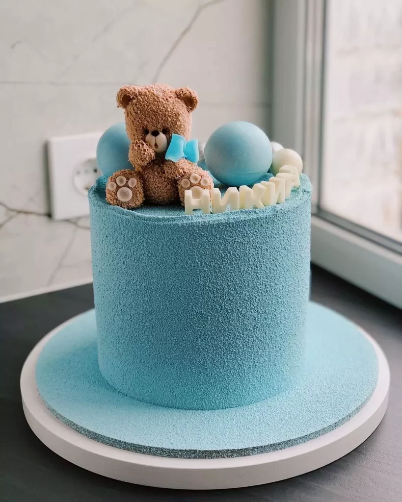 Торт для мальчика покрытый велюром