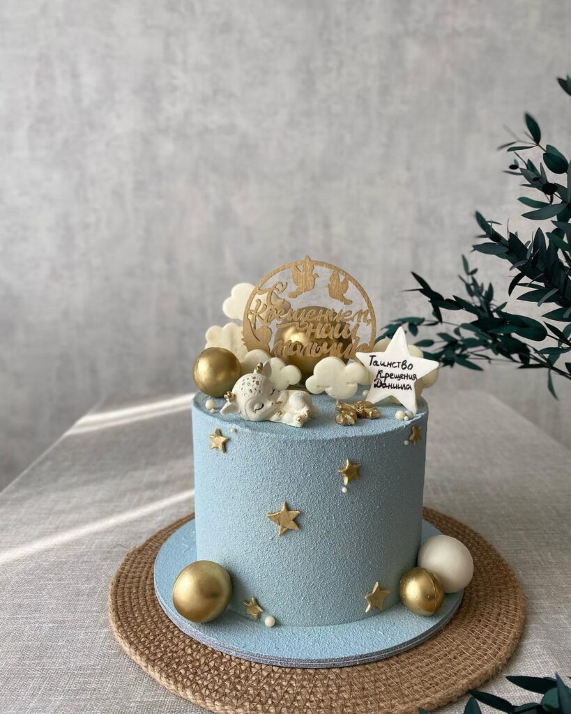 Торт на хрестини хлопчика з топером Торт на крестины мальчика с топпером