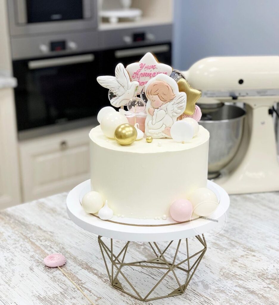 Кремовий торт на хрестини дівчинки Кремовый торт на крестины девочки