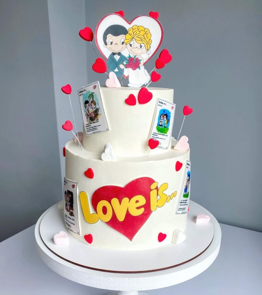 Торт Love is с мастикой