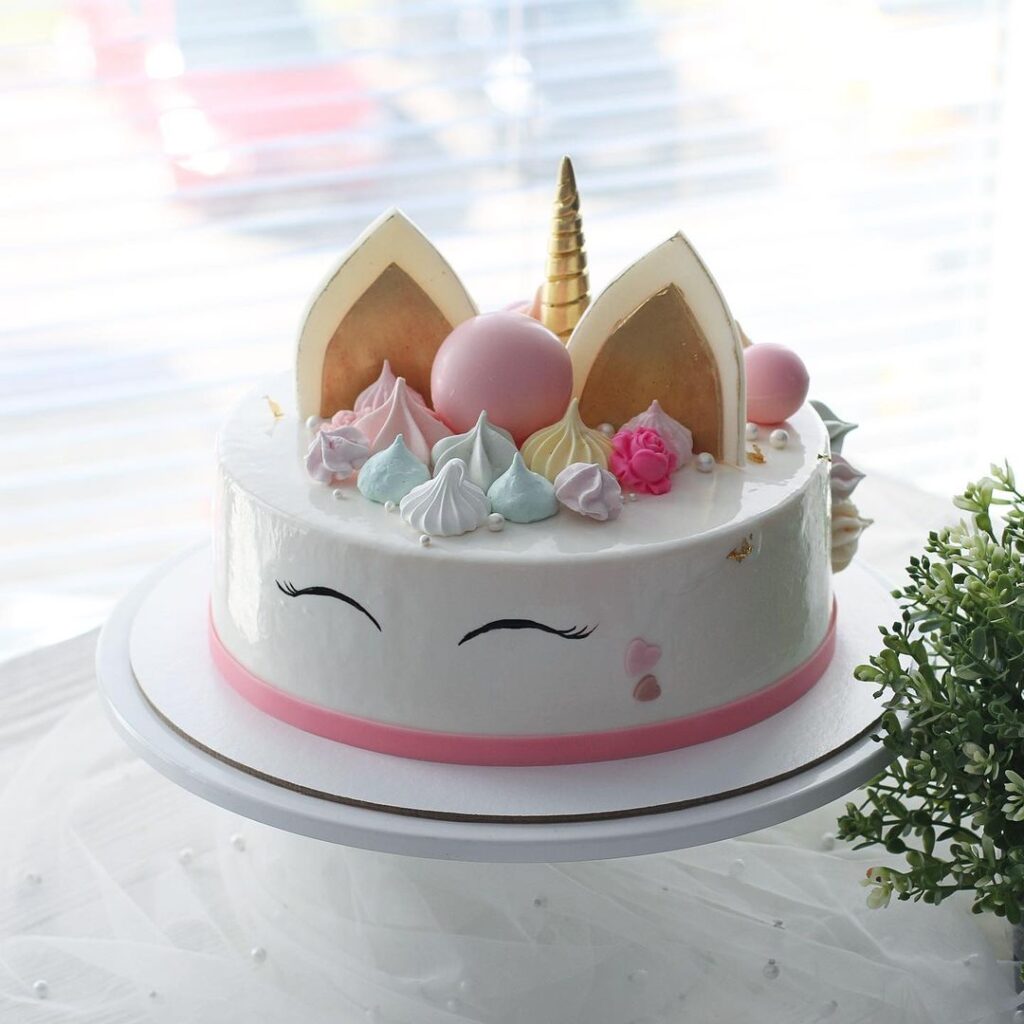 Торт у вигляді Єдинорога Торт в виде Единорога