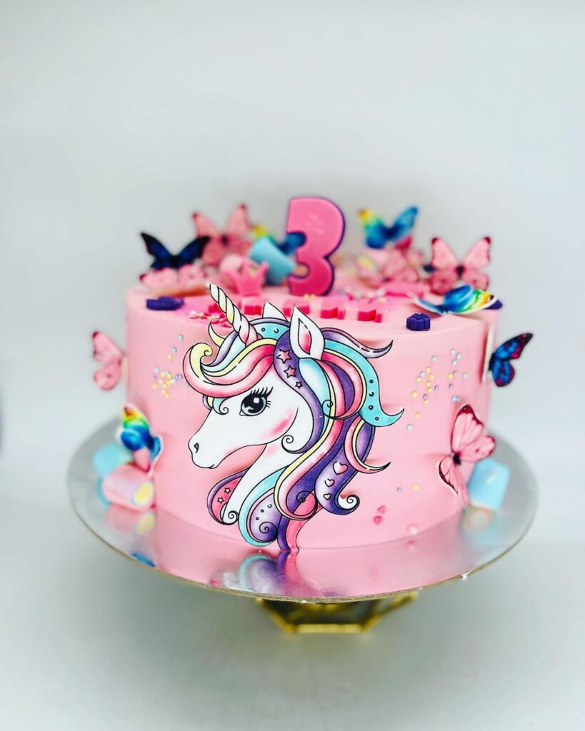 Торт на 3 роки з Єдинорогом Торт на 3 года с Единорогом