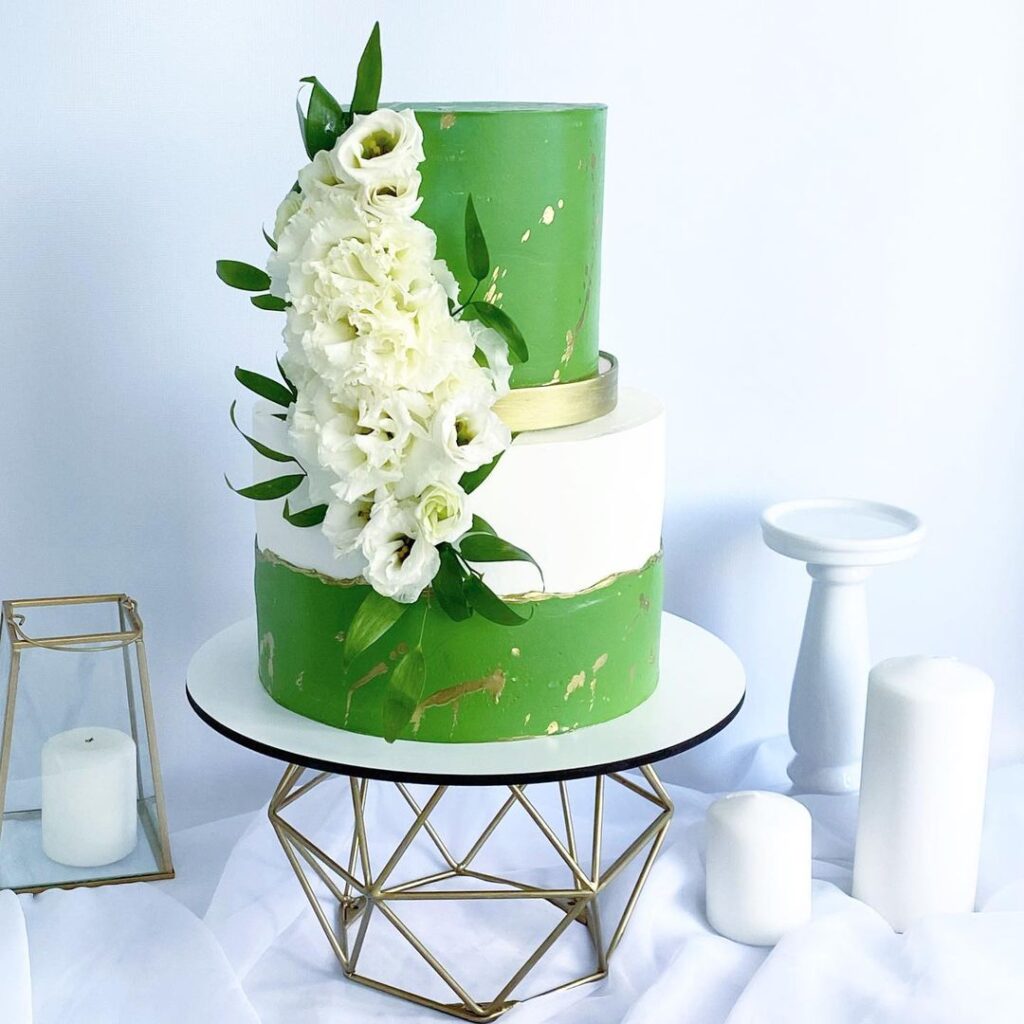 Весільний торт зеленого кольору Свадебный торт зеленого цвета