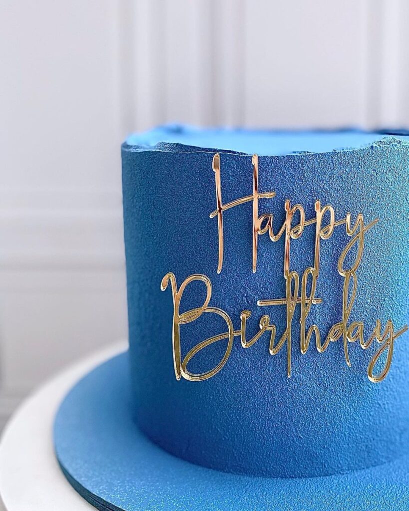 Кремовий торт на день народження Кремовый торт на день рождения