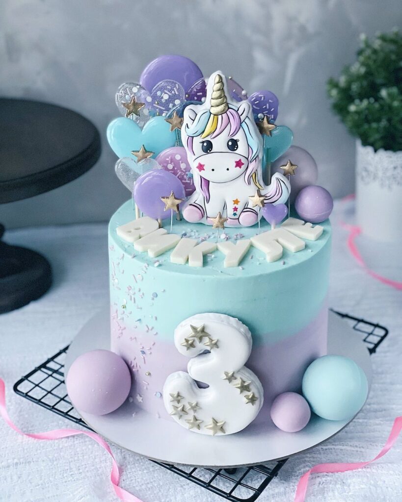 Торт на 3 года для девочки с пони