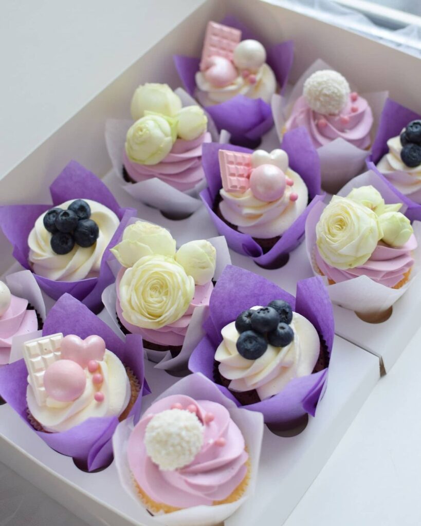 Капкейки на день народження жінці | 80 грн/шт Капкейки на день рождения женщине