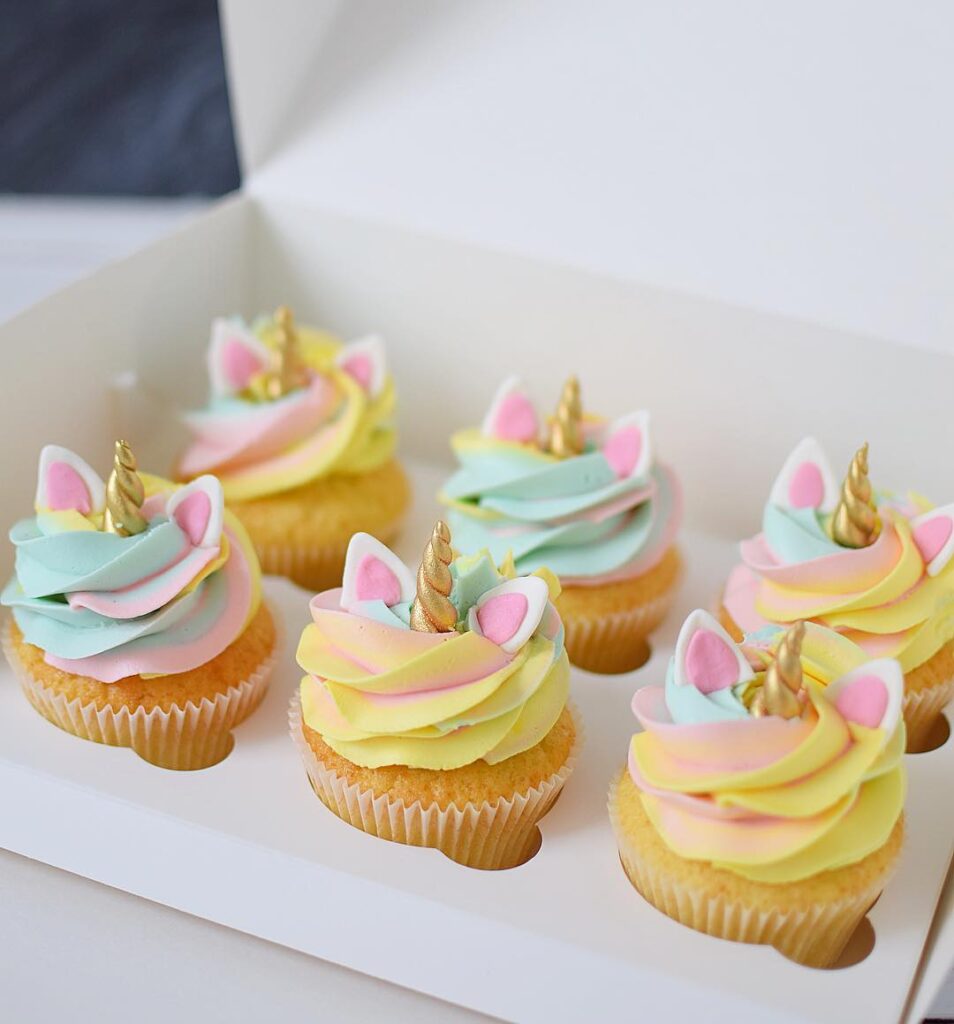Капкейки в виде Единорогов