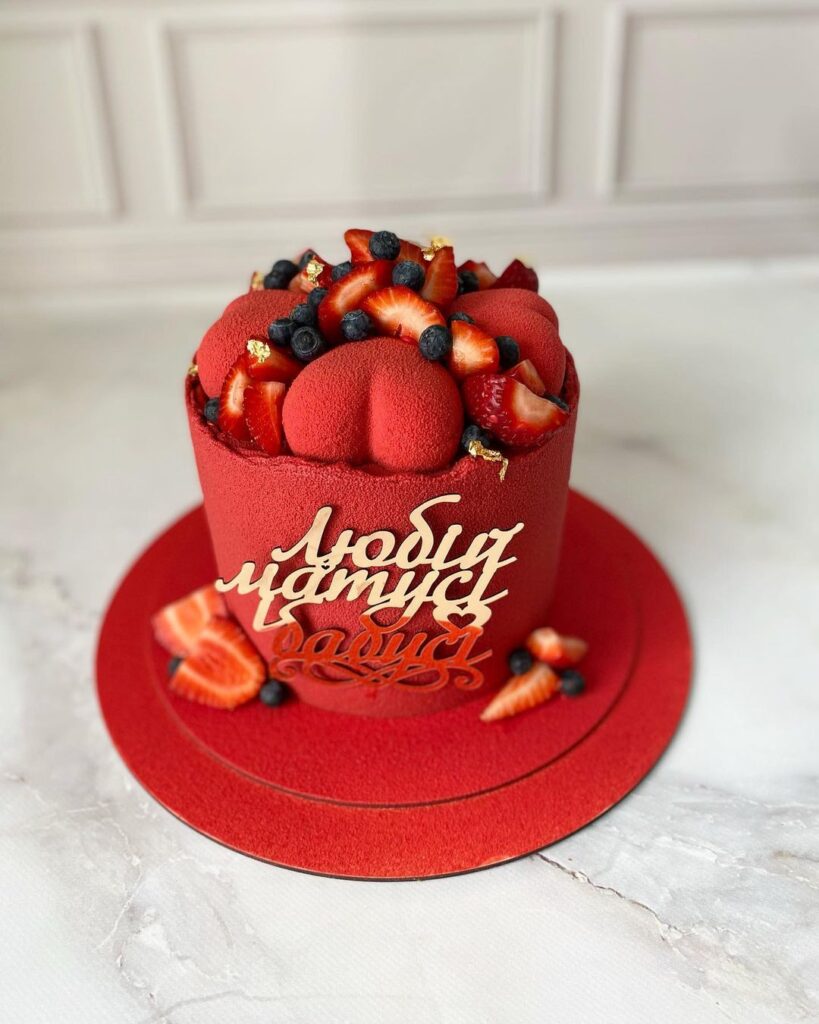 Торт для мамы и бабушки с топпером Торт для мамы и бабушки с топпером