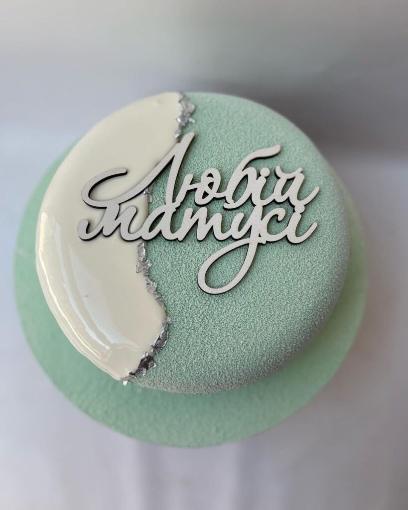 Мусовий торт для мами Муссовый торт для мамы