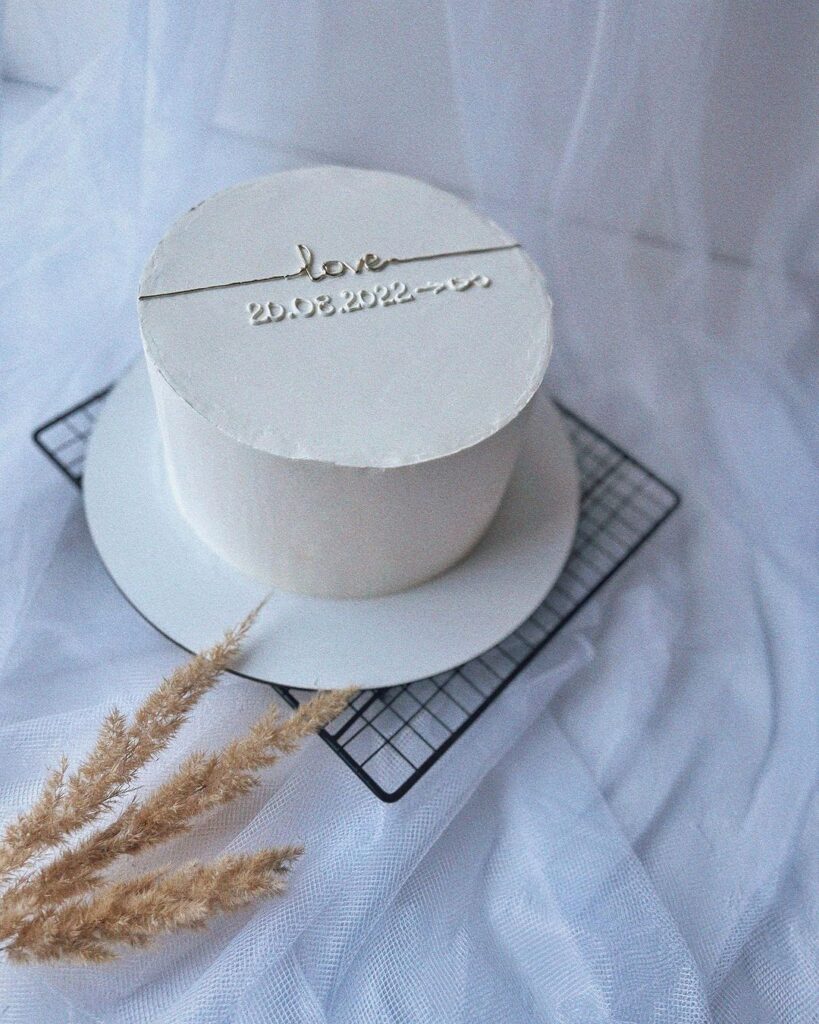 Торт на річницю з датою Торт на годовщину с датой